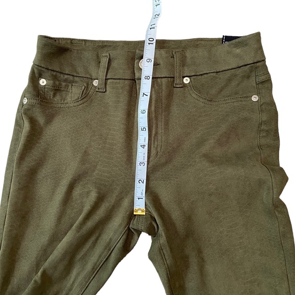 7 For All Mankind Snake Print Embossed Faux Suede Pant Jean Olive 29 - Picture 12 of 13
